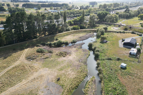 Kiripara Stream, Waipukurau