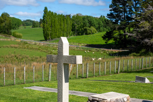 Elsthorpe Cemetery