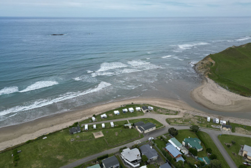 Kairakau Beach