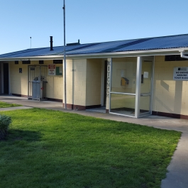 Blackhead Beach Toilets - Blackhead Beach Toilets are situated in the Blackhead Beach Campground