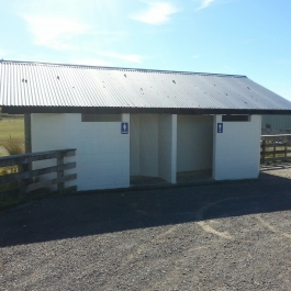 Porangahau Toilets - Porangahau Toilets are located on Dundas St