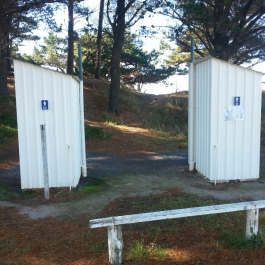 Porangahau Beach Toilets - Porangahau Beach toilets are situated on Te Paerahi Rd