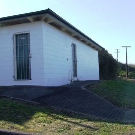 Waipawa Swimming Pool Toilets - Waipawa swimming pool toilets are situated on Harker St off State Highway 2 Waipawa South