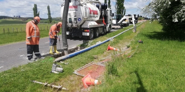 Hydro excavating Otane White Road